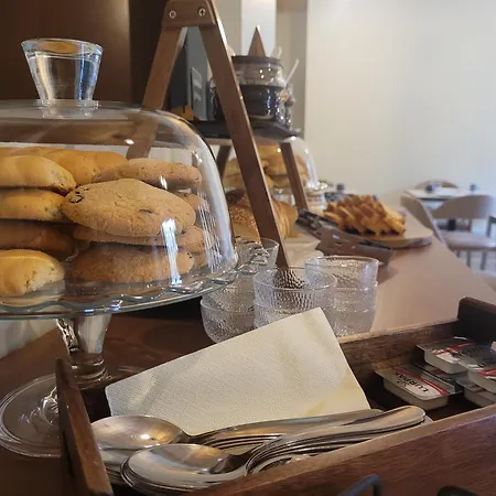 Aeriko Πανσιόν *